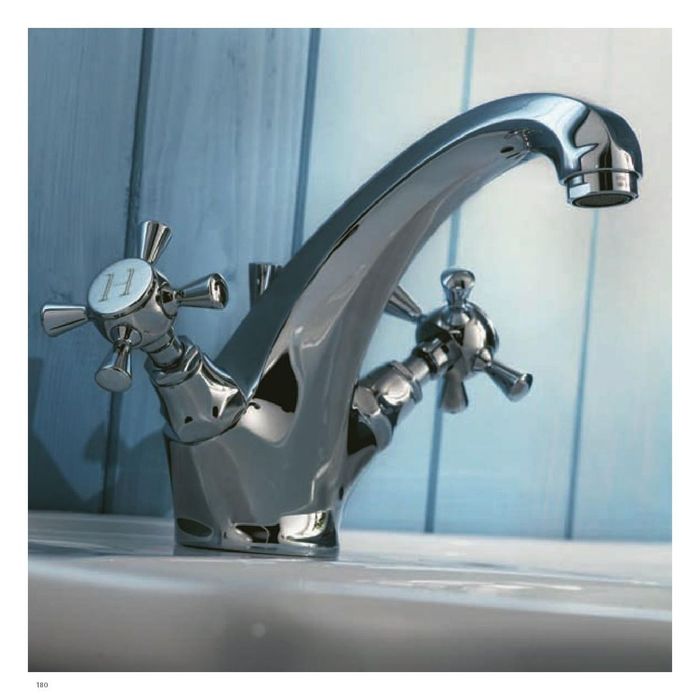 2011_Imperial_Bathrooms_International0182.jpg