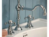 2011_Imperial_Bathrooms_International0197.jpg