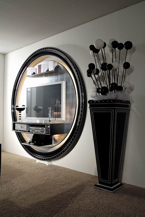 DETAIL STAR GATE+VASE CLASSIC CRYSTAL STONES.jpg