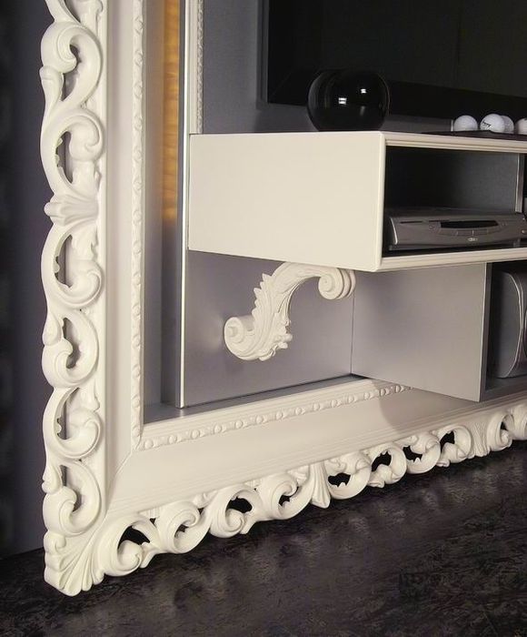 THE FRAME H.C. BAROCCO BIANCO PART.1 FRIG.jpg