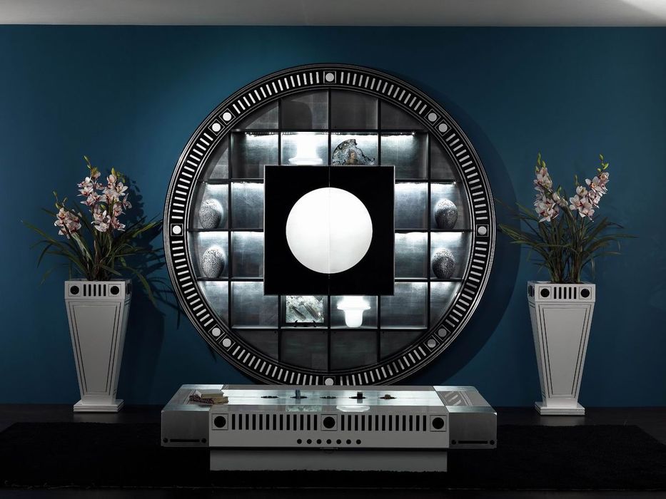 STAR GATE CONTAINER BAR+VASES+CIAIKA GLASS EYES.jpg