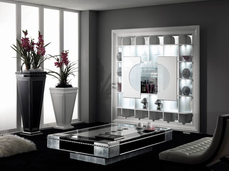 THE FRAME CONTAINER BAR+VASES+CIAIKA CLASSIC.jpg