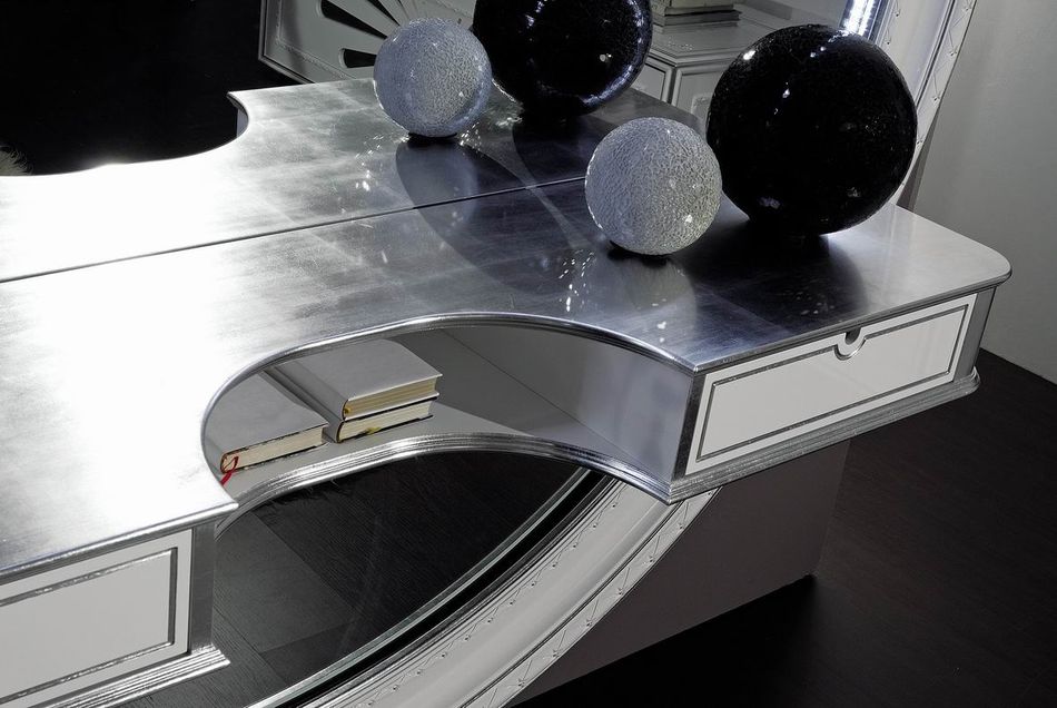 DETAIL STAR GATE BIG MIRROR CLASSIC 2.jpg