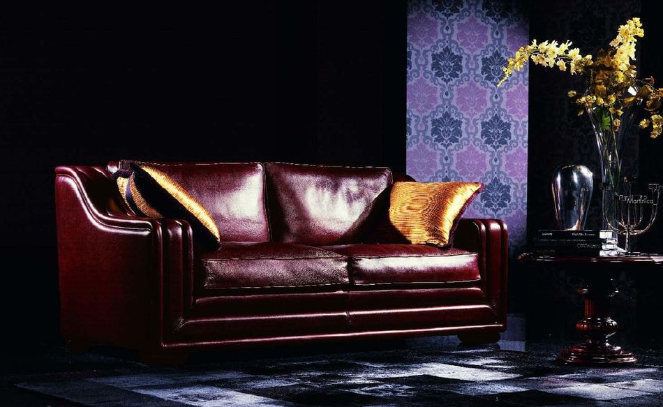 upper-class-pigoli0003